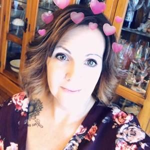 Meet your Posher, Carrie